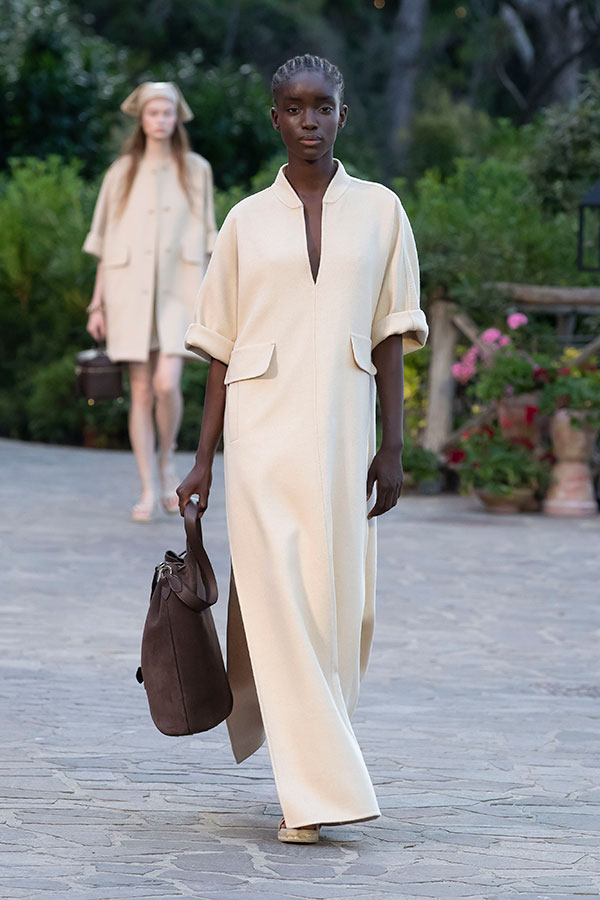 Resort 22 003 Max Mara Resort 22 003 Max Mara