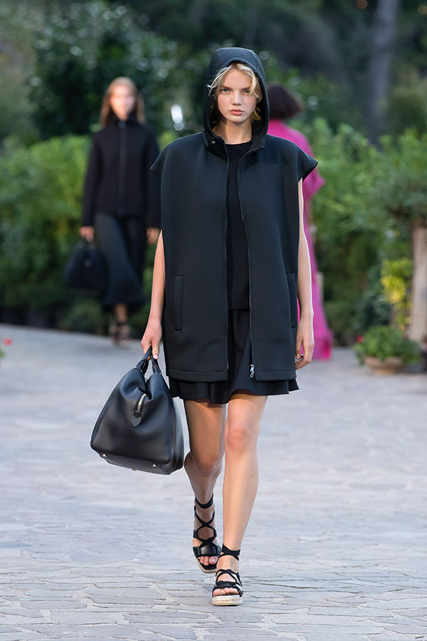 Resort 22 031 Max Mara Resort 22 031 Max Mara