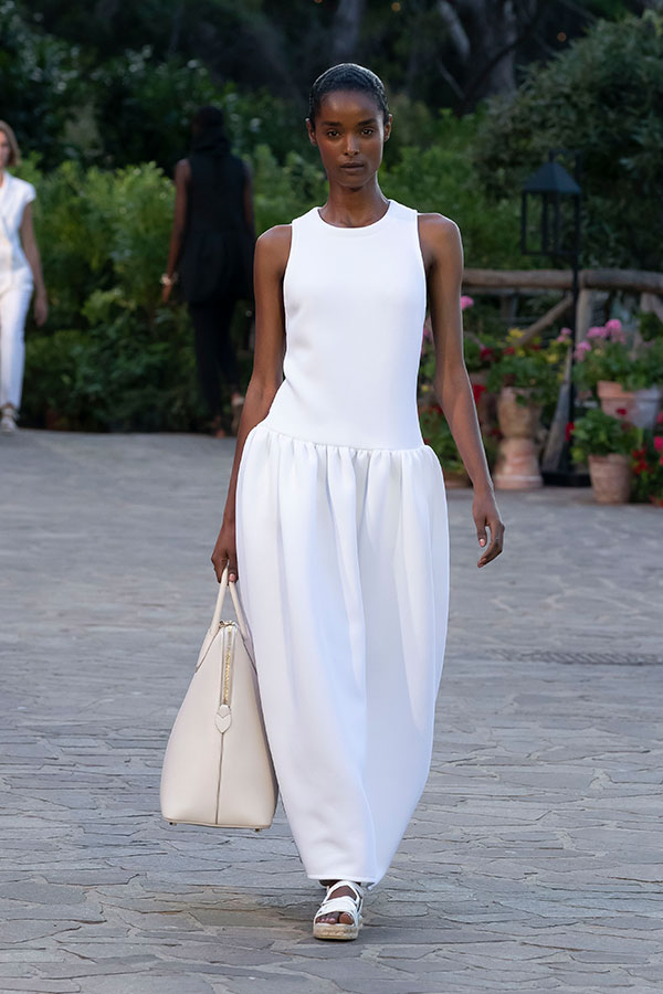 Resort 22 042 Max Mara Resort 22 042 Max Mara